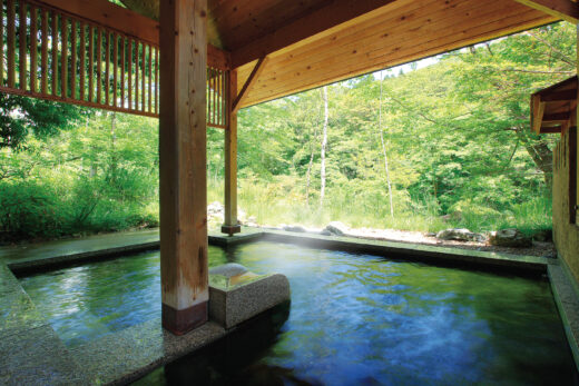 Bettei Senjuan large communal bath, open-air bath, Suzumushi no Yu 4