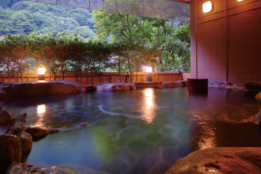 Enraku open-air bath "Kotone no Yu"