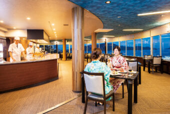 Todaya revolving restaurant "Tohfu to Umi"