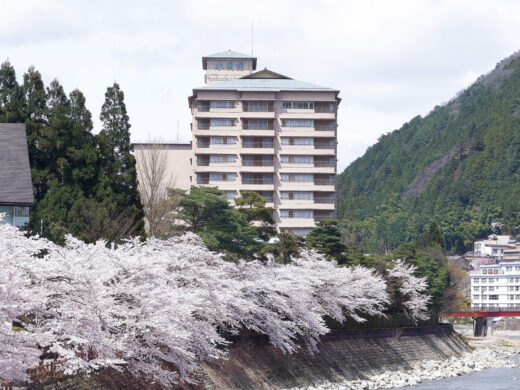 Suimeikan Spring