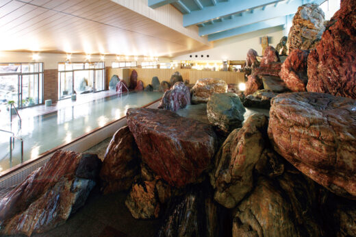 Kintarou Onsen Mountain Range Panorama Large Bath