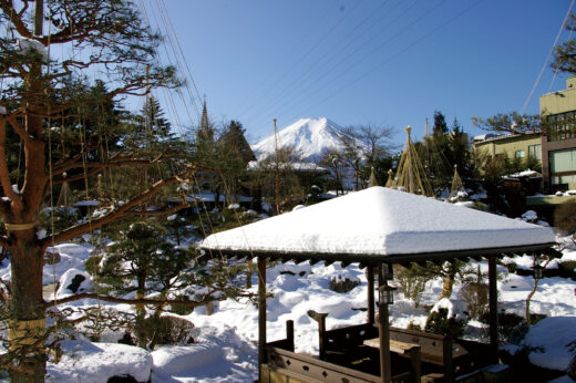 Snow Scene at Kaneyamaen