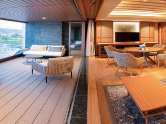 Image: Panorama suite room with open-air hot spring bath