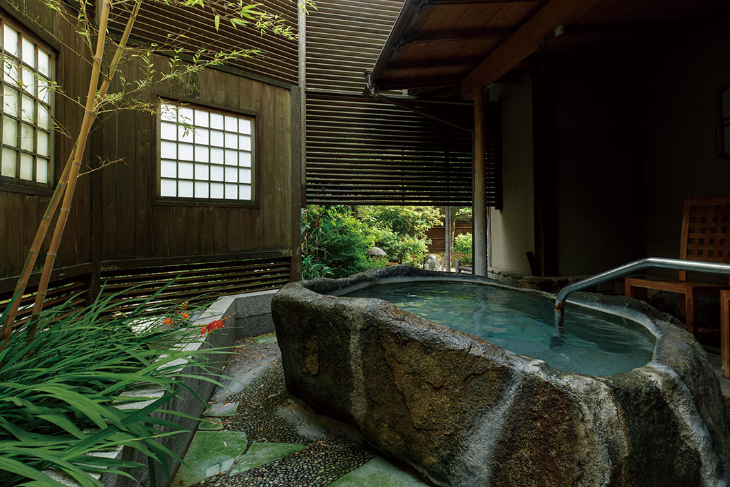 Image: Special room with open-air bath "Kangetsu"