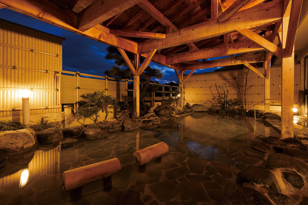 Photo: Open-air bath with a view "Tamaryu"
