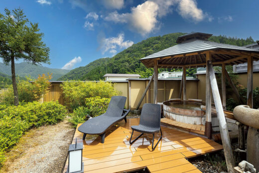 Photo: Izutuya open-air bath "Nohohon no Yu"