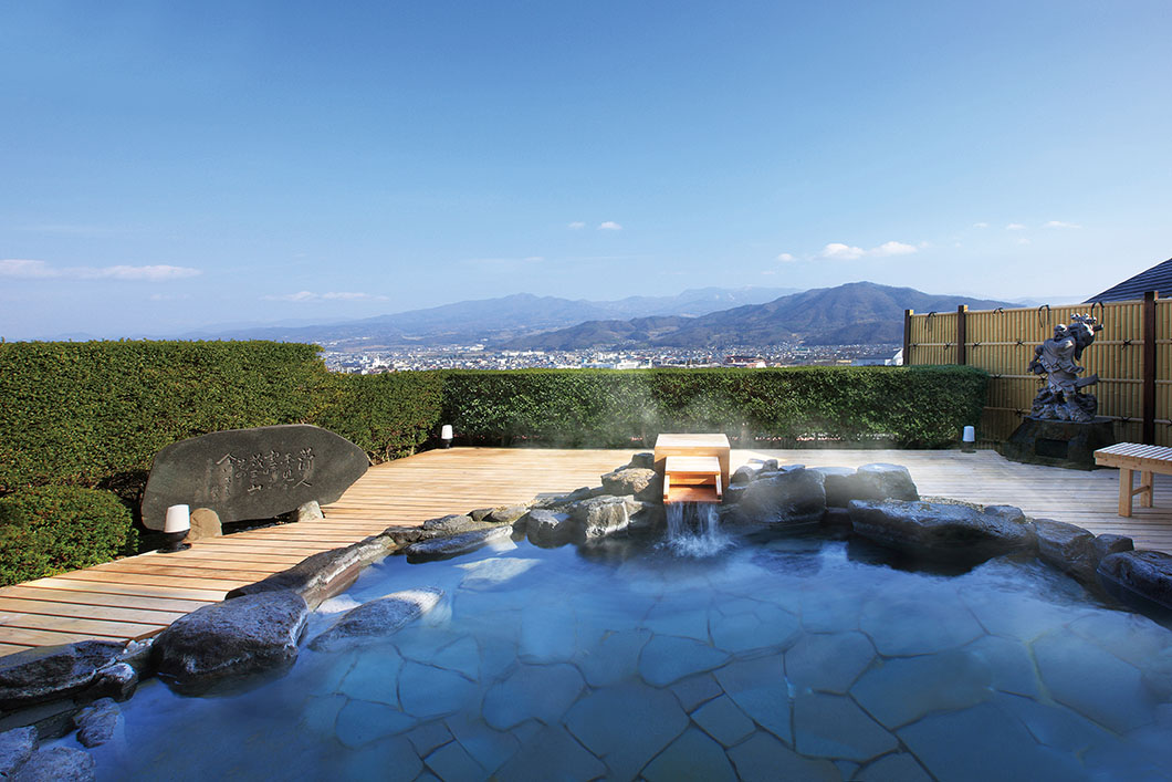 Image: Koyo open-air bath