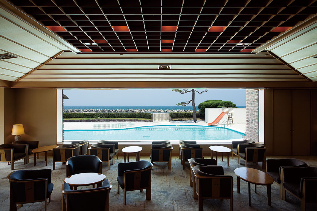 Image: Lobby Lounge