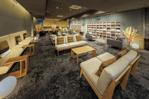 Photo: Tendo Hotel bath lounge