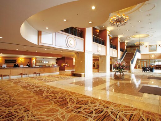 Image: A particularly elegant lobby with a sparkling chandelier.