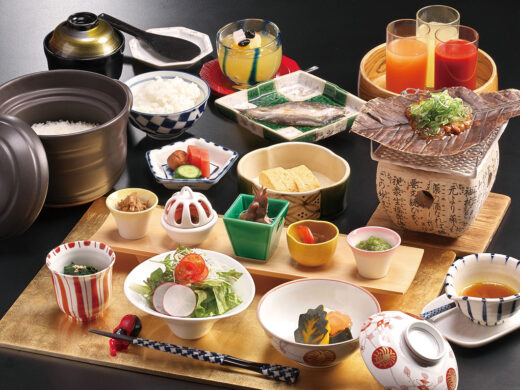 Image: Kachoan Honjinhiranoya Breakfast_Japanese set meal