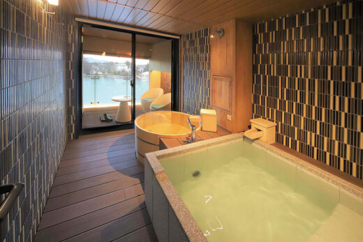 Image: Takamatsu Tenkyu Bath