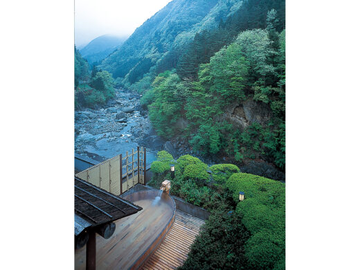 画像：慶雲館露天風呂