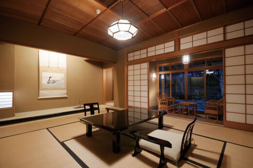 画像：水明館-青嵐荘「葵の間」