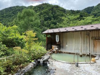 画像：白船グランドホテル露天風呂（男湯）