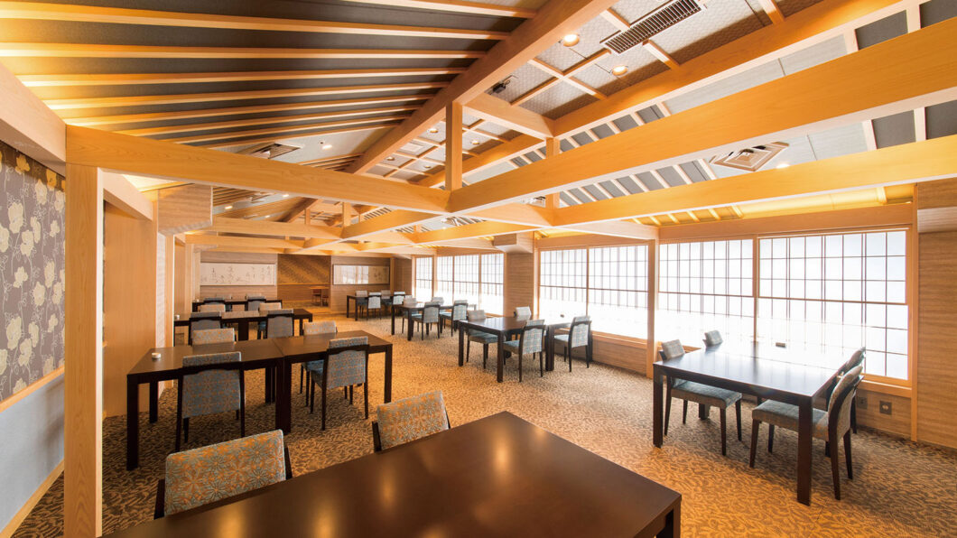 館内レストラン「橘」
