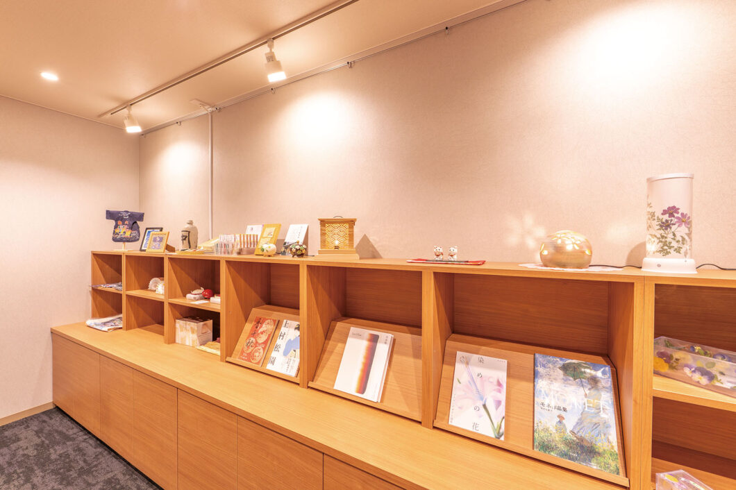 宿中屋_セレクトショップ