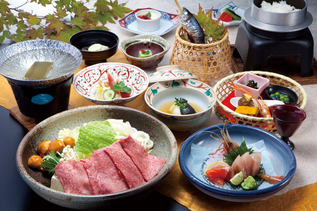 季節の会席膳