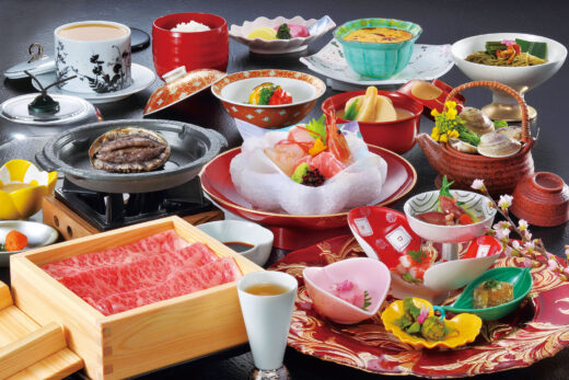 萬国屋季節会席（アワビと山形牛食べ比べ）