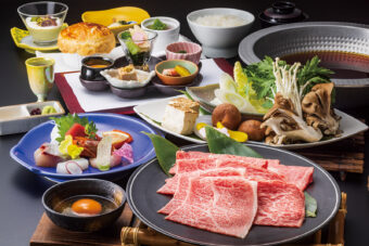 甲州牛すき焼き×濃厚もみじたまごの画像